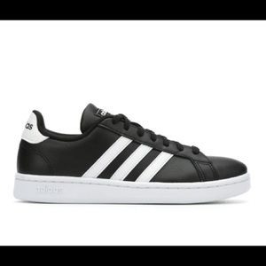 Adidas Black Cloudfoam Tennishoes